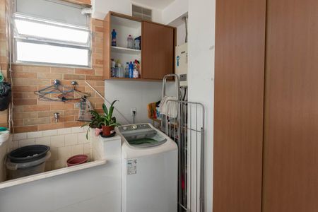 Apartamento à venda com 93m², 3 quartos e 1 vagaÁrea de Serviço