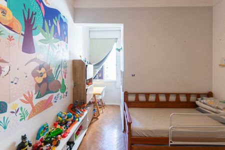 Apartamento à venda com 93m², 3 quartos e 1 vagaQuarto 2