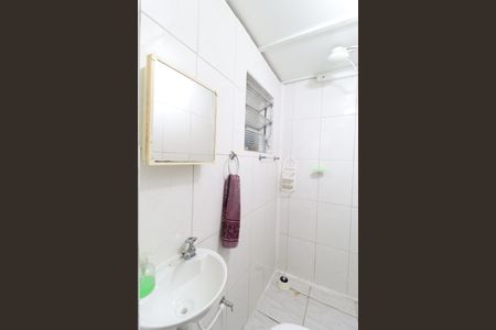 Casa à venda com 240m², 4 quartos e 2 vagasBanheiro 1