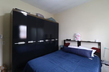 Casa à venda com 240m², 4 quartos e 2 vagasSuíte 1