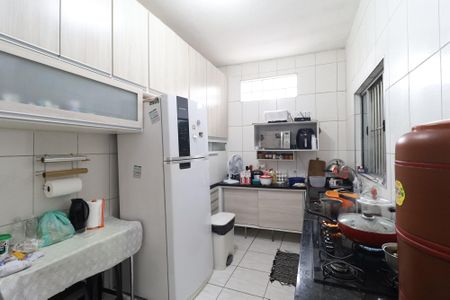 Casa à venda com 240m², 4 quartos e 2 vagasCozinha 1
