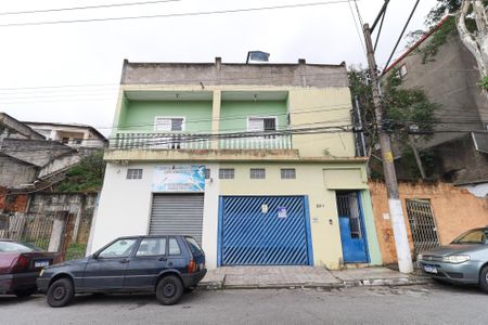 Casa à venda com 240m², 4 quartos e 2 vagasFachada