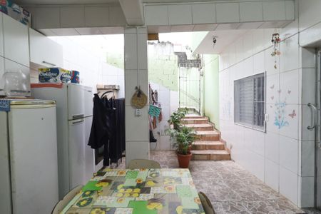Casa à venda com 240m², 4 quartos e 2 vagasÁrea de serviço 1