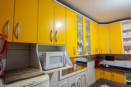 Casa de condomínio para alugar com 300m², 3 quartos e 2 vagasCozinha