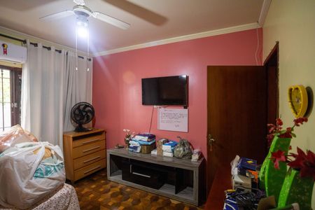 Casa à venda com 337m², 4 quartos e 7 vagasQuarto 2