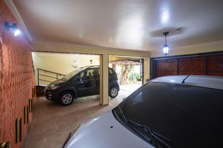 Casa à venda com 337m², 4 quartos e 7 vagasGaragem