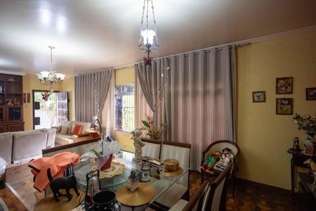 Casa à venda com 337m², 4 quartos e 7 vagasSala de Jantar