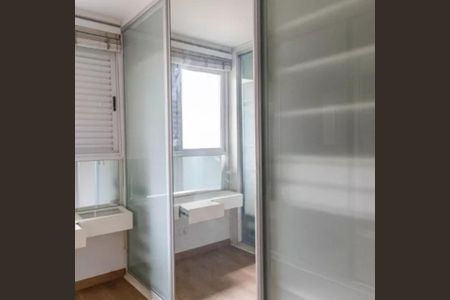 Casa de condomínio à venda com 135m², 4 quartos e 4 vagas Casa de condomínio à venda com 135m², 4 quartos e 4 vagasFoto 01