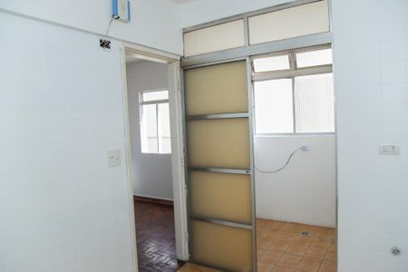 Apartamento à venda com 68m², 2 quartos e 1 vaga Apartamento à venda com 68m², 2 quartos e 1 vagaCozinha