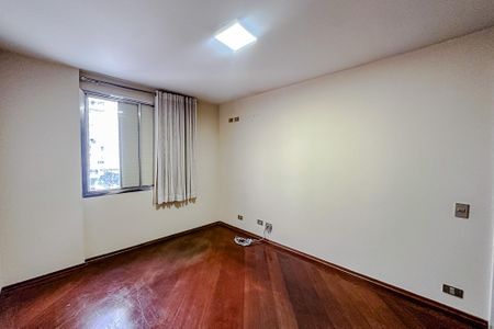 Apartamento à venda com 94m², 2 quartos e 1 vagaQuarto 1
