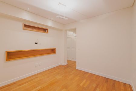 Apartamento à venda com 148m², 2 quartos e 3 vagasSuíte 2