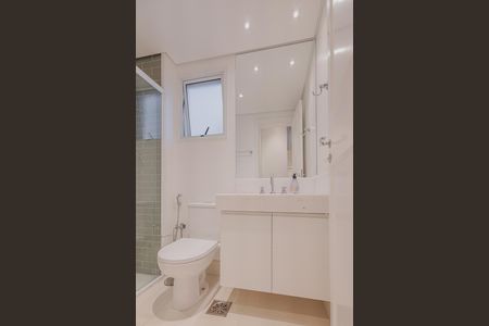 Apartamento à venda com 148m², 2 quartos e 3 vagasBanheiro da Suíte 2