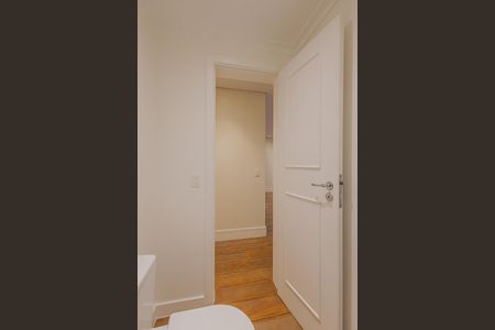 Apartamento à venda com 148m², 2 quartos e 3 vagasLavabo