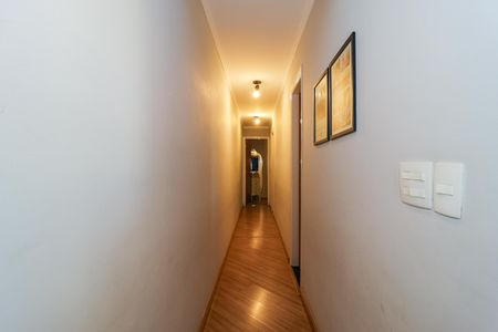 Apartamento à venda com 60m², 2 quartos e 1 vagaCorredor