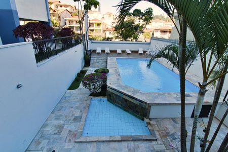 Apartamento à venda com 60m², 2 quartos e 1 vagaÁrea comum - Piscina