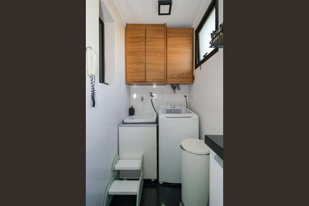 Apartamento à venda com 60m², 2 quartos e 1 vagaÁrea de Serviço