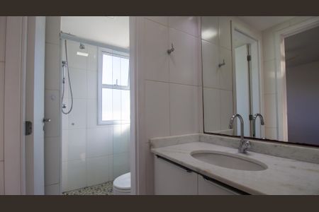 Apartamento à venda com 90m², 3 quartos e 2 vagas Apartamento à venda com 90m², 3 quartos e 2 vagasBanheiro da Suíte 2 e 3