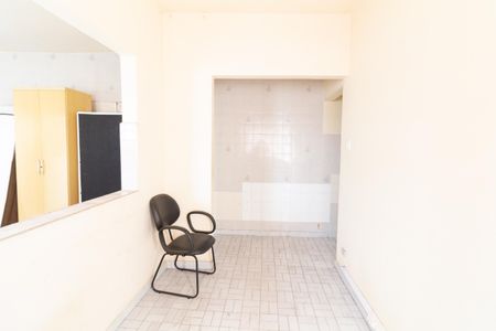 Casa para alugar com 45m², 1 quarto e sem vaga