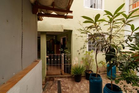 Casa à venda com 419m², 8 quartos e 9 vagasCasa 4