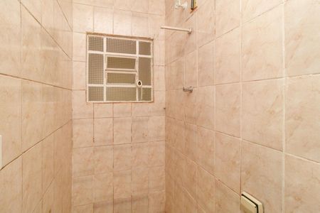 Casa à venda com 419m², 8 quartos e 9 vagasBanheiro Casa 1