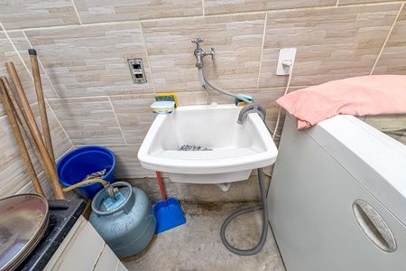 Casa à venda com 187m², 2 quartos e 2 vagasÁrea de Serviço