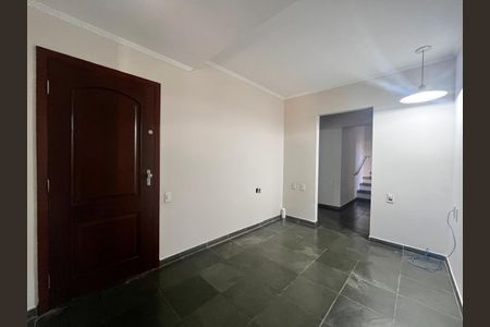 Casa à venda com 355m², 3 quartos e 4 vagas Casa à venda com 355m², 3 quartos e 4 vagasSala de TV