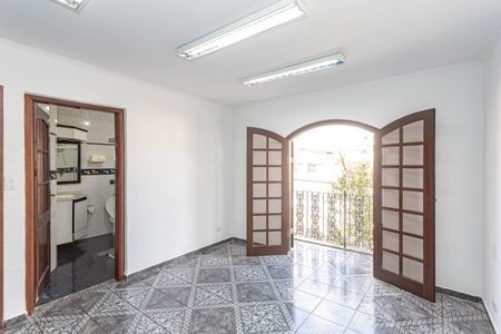 Casa à venda com 180m², 5 quartos e sem vagaSuíte