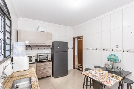 Casa à venda com 180m², 5 quartos e sem vagaCozinha