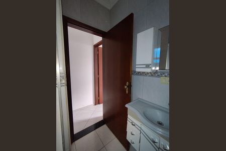 Casa para alugar com 110m², 3 quartos e 2 vagasBanheiro - torneira