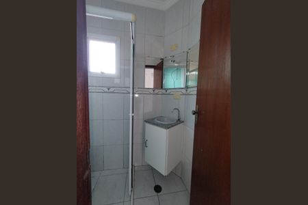 Casa para alugar com 110m², 3 quartos e 2 vagasBanheiro - torneira