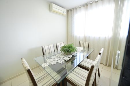 Apartamento para alugar com 60m², 2 quartos e sem vagaSala de Jantar