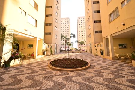 Apartamento para alugar com 60m², 2 quartos e sem vagaÁrea comum