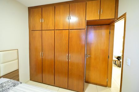 Apartamento para alugar com 60m², 2 quartos e sem vagaQuarto 2