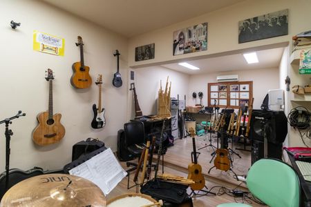 Casa para alugar com 350m², 4 quartos e 4 vagas Casa para alugar com 350m², 4 quartos e 4 vagasQuarto 3