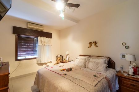 Casa para alugar com 350m², 4 quartos e 4 vagas Casa para alugar com 350m², 4 quartos e 4 vagasQuarto 2