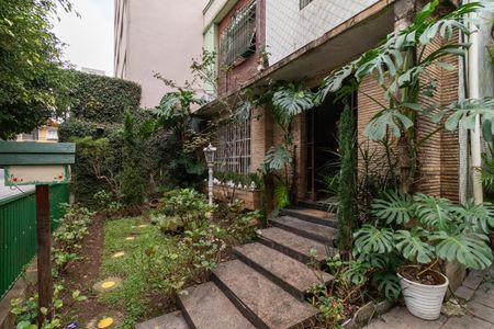 Casa para alugar com 350m², 4 quartos e 4 vagas Casa para alugar com 350m², 4 quartos e 4 vagasGaragem