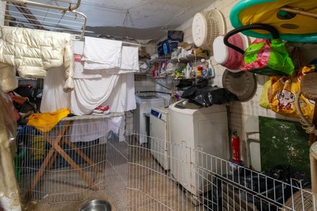 Casa para alugar com 350m², 4 quartos e 4 vagas Casa para alugar com 350m², 4 quartos e 4 vagasDepósito