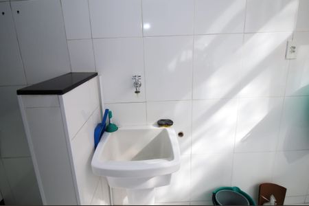 Apartamento à venda com 79m², 2 quartos e 1 vagaÁrea de Serviço