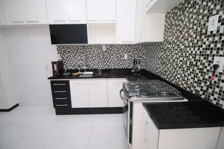 Apartamento à venda com 79m², 2 quartos e 1 vagaCozinha