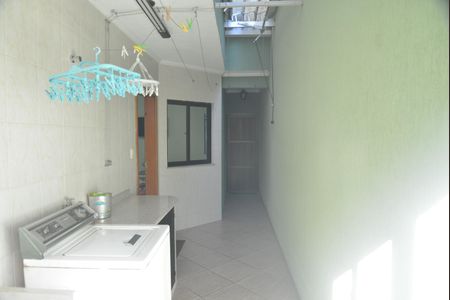 Casa à venda com 191m², 3 quartos e 3 vagasÁrea de Serviço