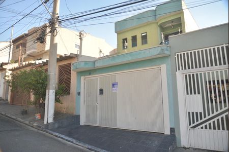 Casa à venda com 191m², 3 quartos e 3 vagasFachada