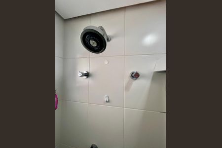 Apartamento à venda com 130m², 3 quartos e 2 vagas Apartamento à venda com 130m², 3 quartos e 2 vagasBanheiro Suíte 3