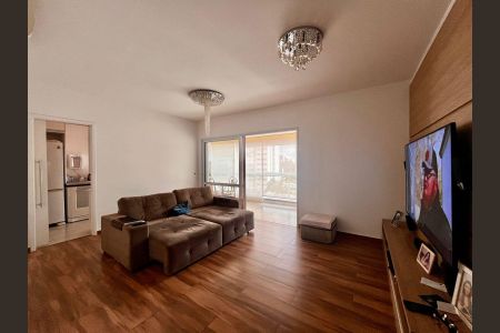 Apartamento à venda com 130m², 3 quartos e 2 vagas Apartamento à venda com 130m², 3 quartos e 2 vagasSala