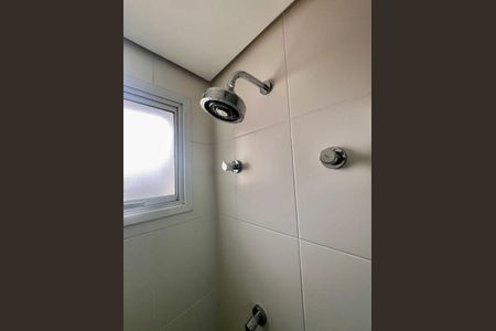 Apartamento à venda com 130m², 3 quartos e 2 vagas Apartamento à venda com 130m², 3 quartos e 2 vagasBanheiro Suíte 1