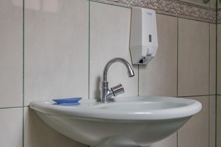 Apartamento à venda com 74m², 2 quartos e sem vagaBanheiro