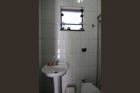 Casa à venda com 600m², 4 quartos e 6 vagasBanheiro de Serviço