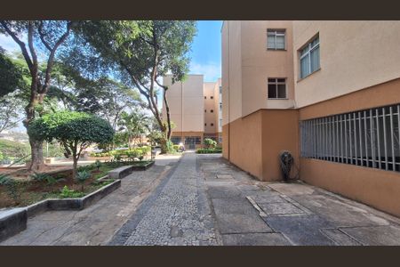 Apartamento para alugar com 54m², 2 quartos e 1 vagaÁrea comum