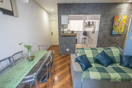 Apartamento para alugar com 54m², 2 quartos e 1 vagaSala