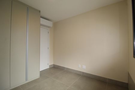 Apartamento à venda com 42m², 1 quarto e 1 vagaQuarto
