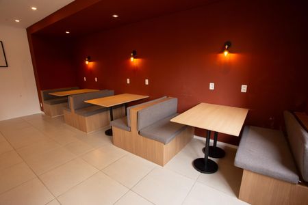 Apartamento à venda com 25m², 1 quarto e sem vaga Apartamento à venda com 25m², 1 quarto e sem vagaÁrea comum - Salão de Festas